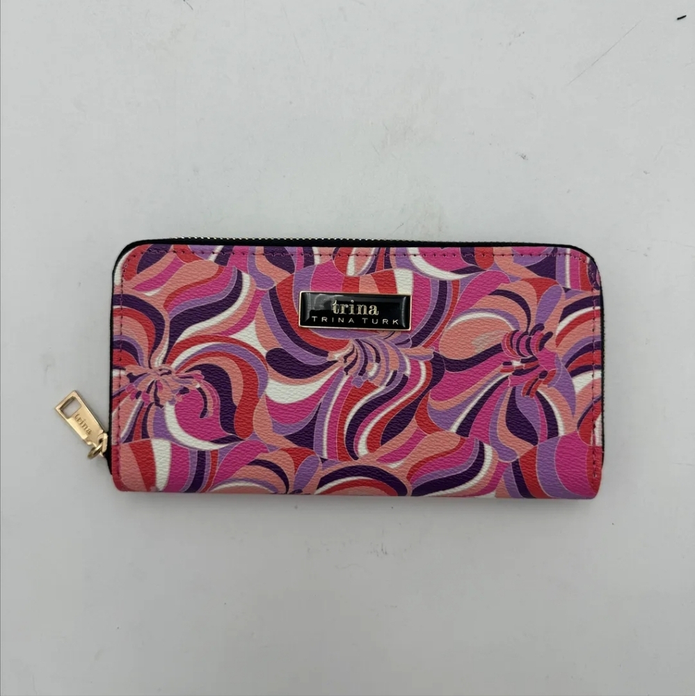 NWT! Trina Turk zip around wallet - sea anemone (msrp $78)